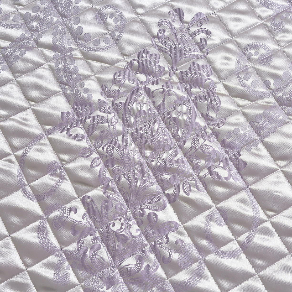 91家纺网 家纺一手货源 找家纺 雅绅阁 2025新款仿真丝贡缎提花床盖三件套 紫气东来