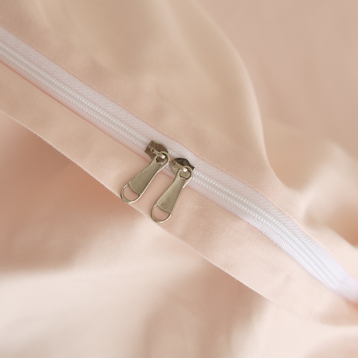 91家纺网 家纺一手货源 找家纺 618家纺 2025新款50S100支全棉纯棉磨毛奶糖系列四件套 奶糖-粉