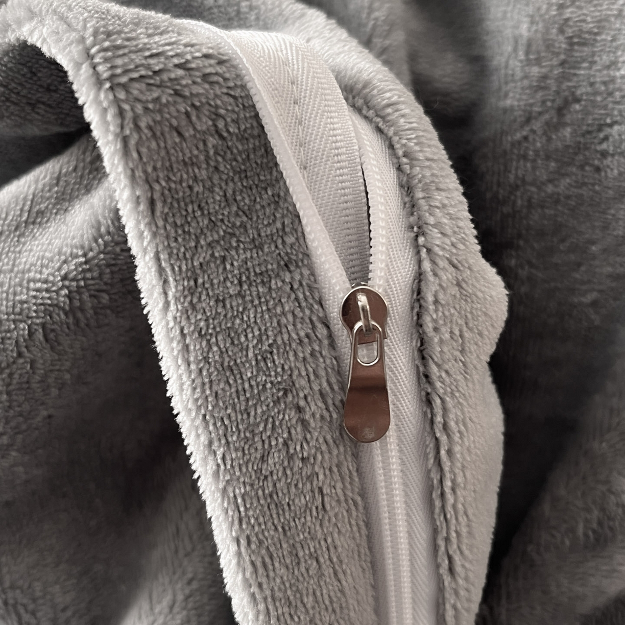 91家纺网 家纺一手货源 找家纺 （总）苏源家居 2025新款冬季轻奢风刺绣牛奶绒四件套-永恒