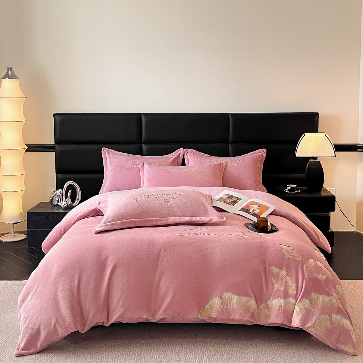 91家纺网 家纺一手货源 找家纺 （总）苏源家居 2025新款冬季轻奢风刺绣牛奶绒四件套-永恒