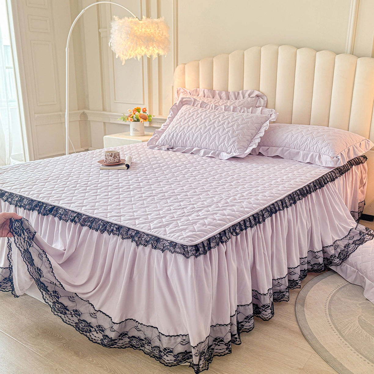 91家纺网 家纺一手货源 找家纺 （总）笠裙家纺 2025新款蕾丝水洗棉夹棉加厚单床裙-繁星