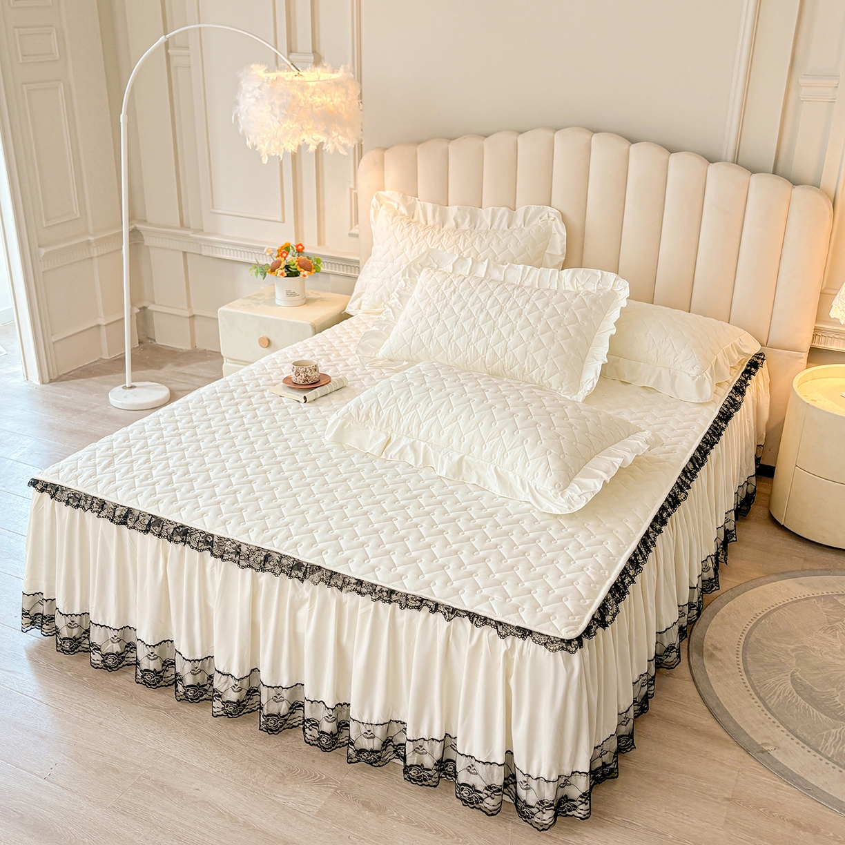 91家纺网 家纺一手货源 找家纺 （总）笠裙家纺 2025新款蕾丝水洗棉夹棉加厚单床裙-繁星