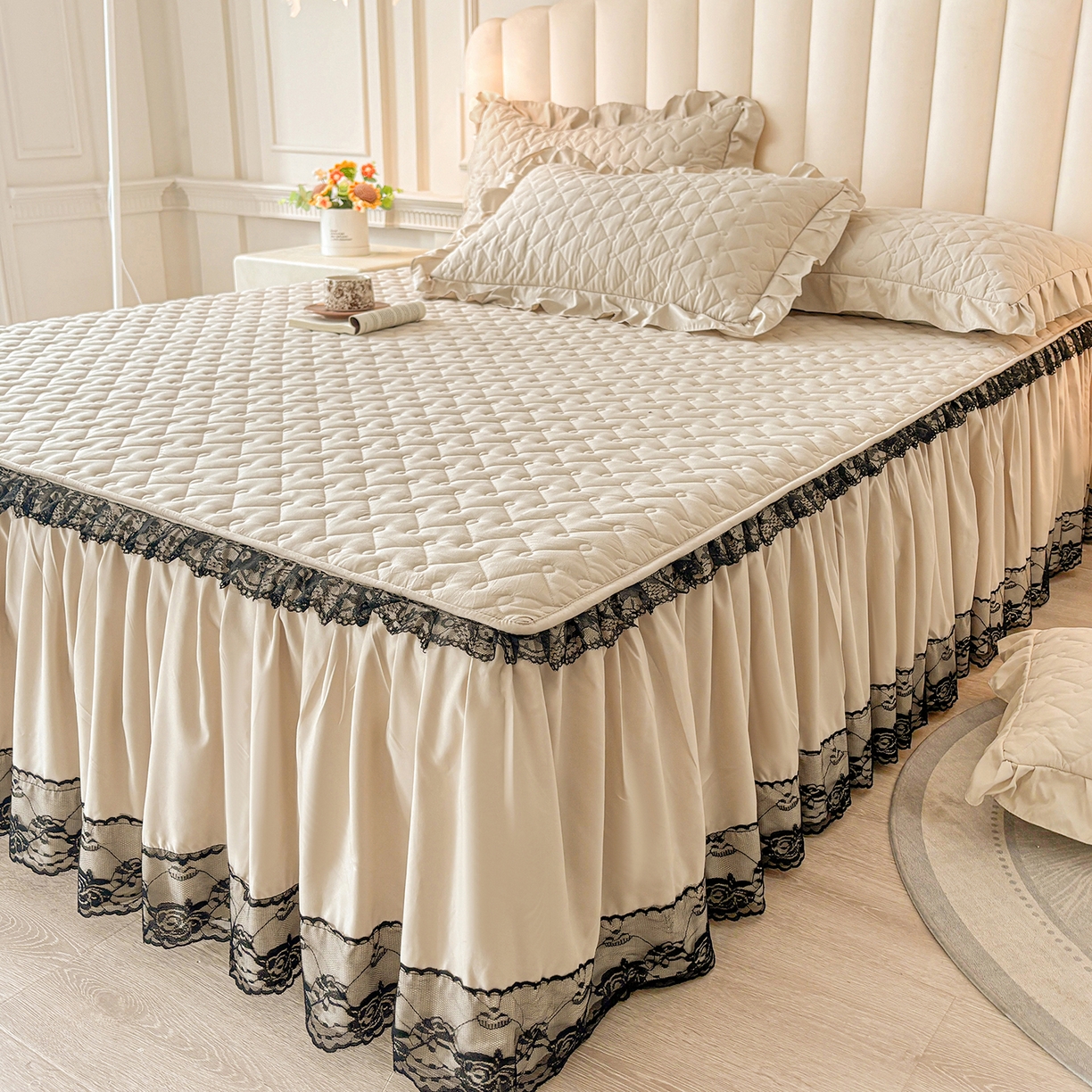 91家纺网 家纺一手货源 找家纺 笠裙家纺 2025新款蕾丝水洗棉夹棉加厚单床裙-繁星 繁星-浅咖