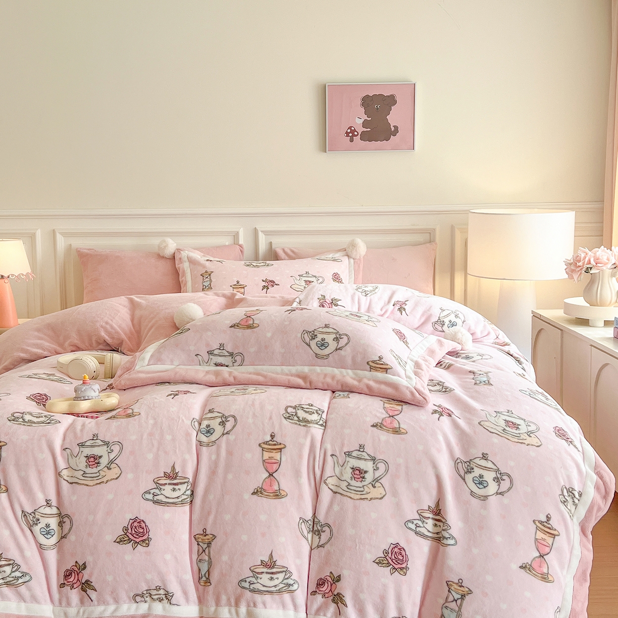 91家纺网 家纺一手货源 找家纺 （总）多乐娜 2025新款高克重260g全消光牛奶绒数码印花法式油画风高端款四件套 （会员-20）控价最低368起