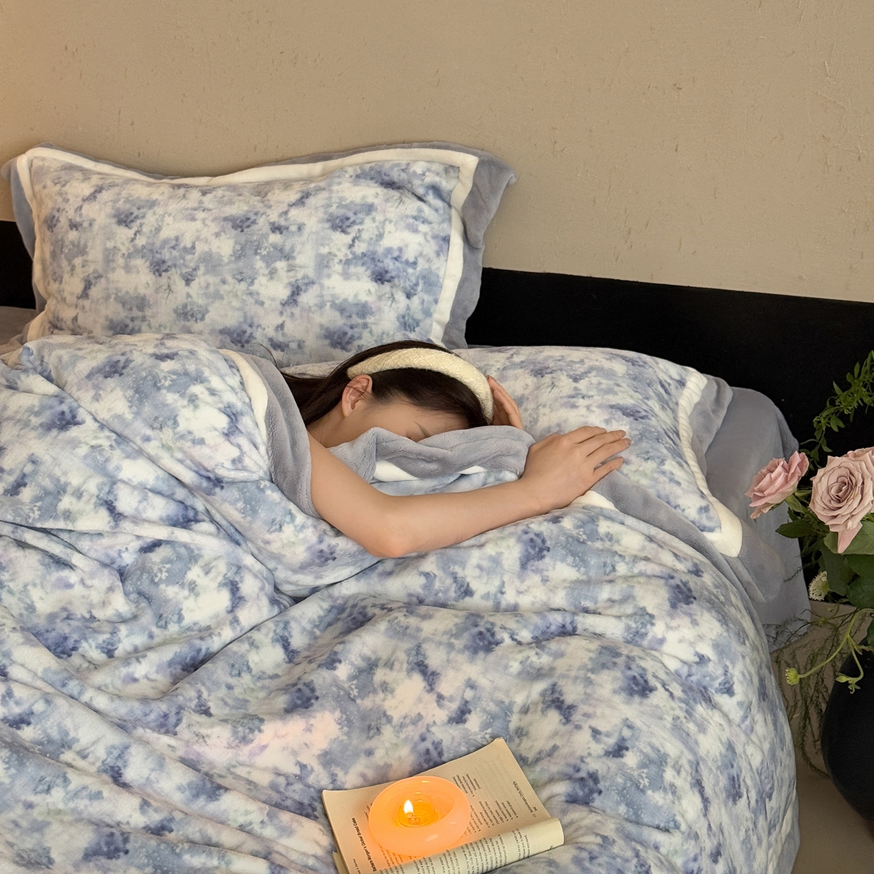 91家纺网 家纺一手货源 找家纺 多乐娜 2025新款高克重260g全消光牛奶绒数码印花法式油画风高端款四件套 （会员-20）控价最低368起 暮雨烟