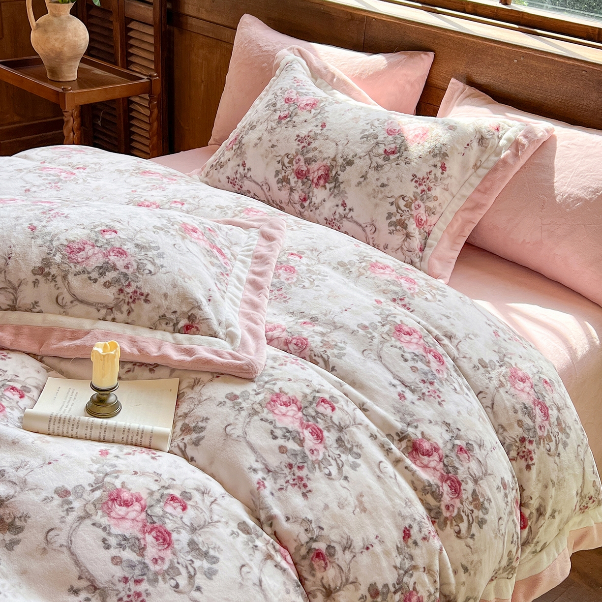 91家纺网 家纺一手货源 找家纺 多乐娜 2025新款高克重260g全消光牛奶绒数码印花法式油画风高端款四件套 （会员-20）控价最低368起 舒茹璟