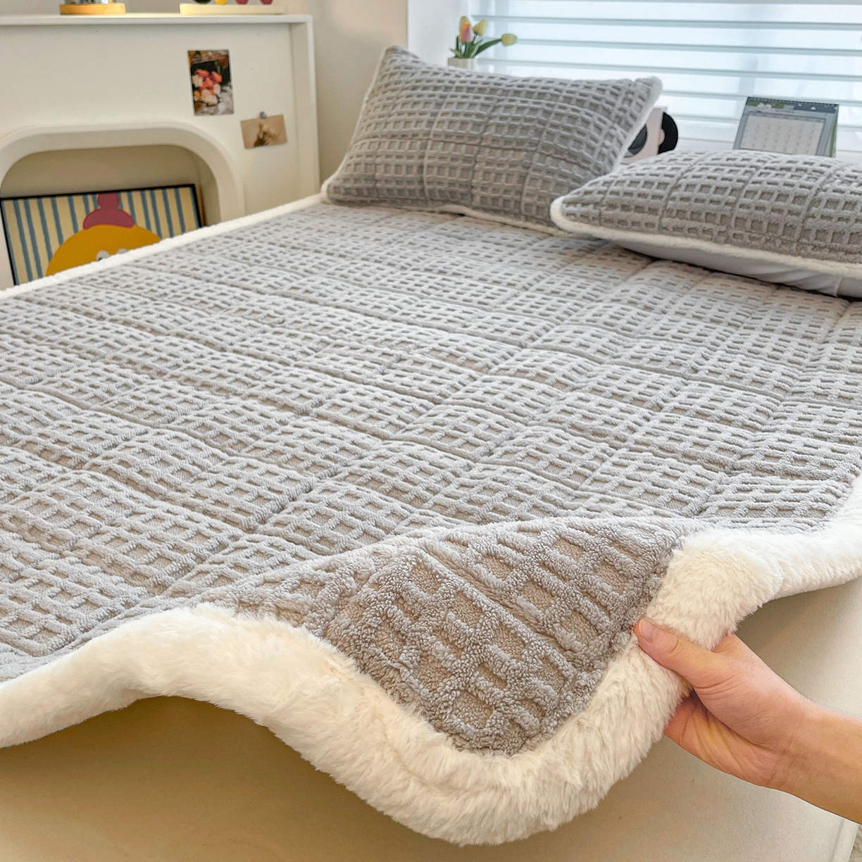 91家纺网 家纺一手货源 找家纺 予梦家纺 2025新款加厚塔芙绒床垫床褥床护垫（带卖点图和买家秀） 华夫格 星灰