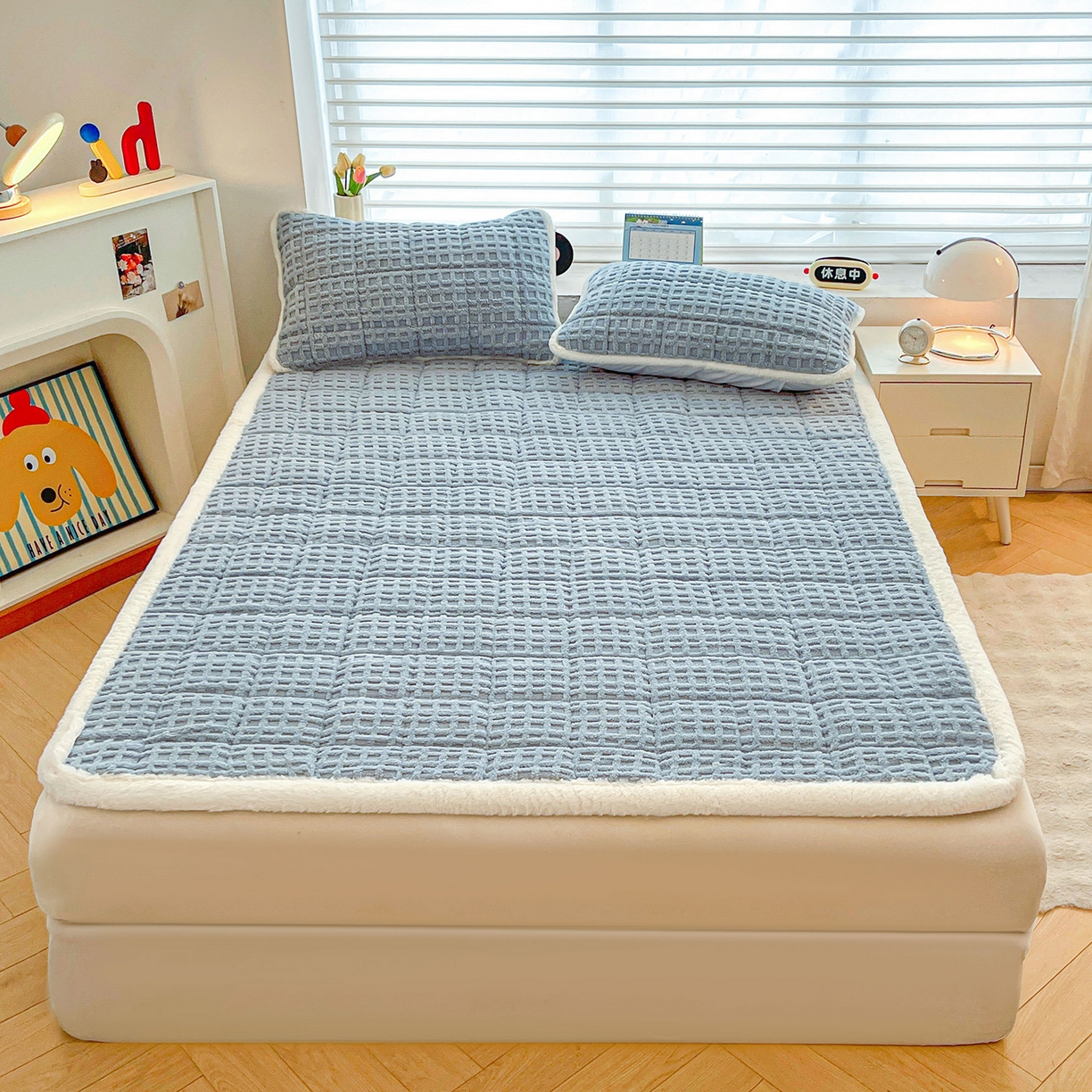 91家纺网 家纺一手货源 找家纺 予梦家纺 2025新款加厚塔芙绒床垫床褥床护垫（带卖点图和买家秀） 华夫格 苍蓝