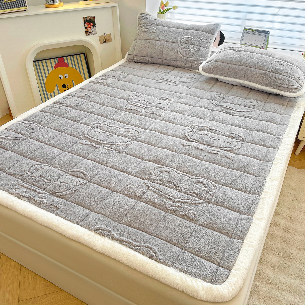 91家纺网 家纺一手货源 找家纺 予梦家纺 2025新款加厚塔芙绒床垫床褥床护垫（带卖点图和买家秀） 绅士熊 星灰