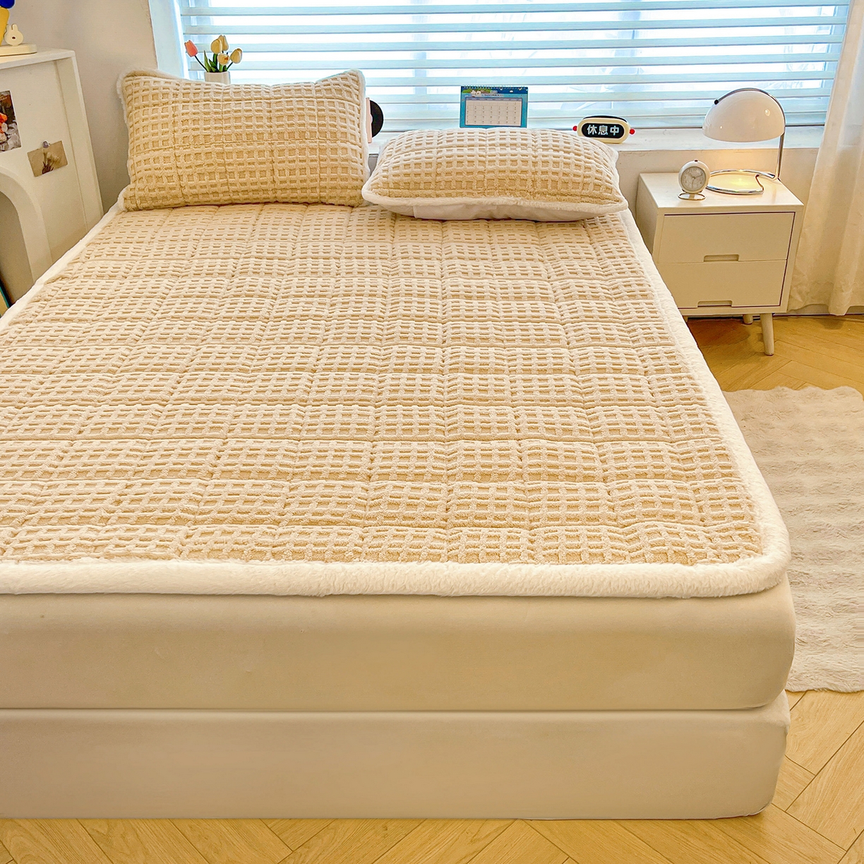 91家纺网 家纺一手货源 找家纺 予梦家纺 2025新款加厚塔芙绒床垫床褥床护垫（带卖点图和买家秀） 华夫格 卡其