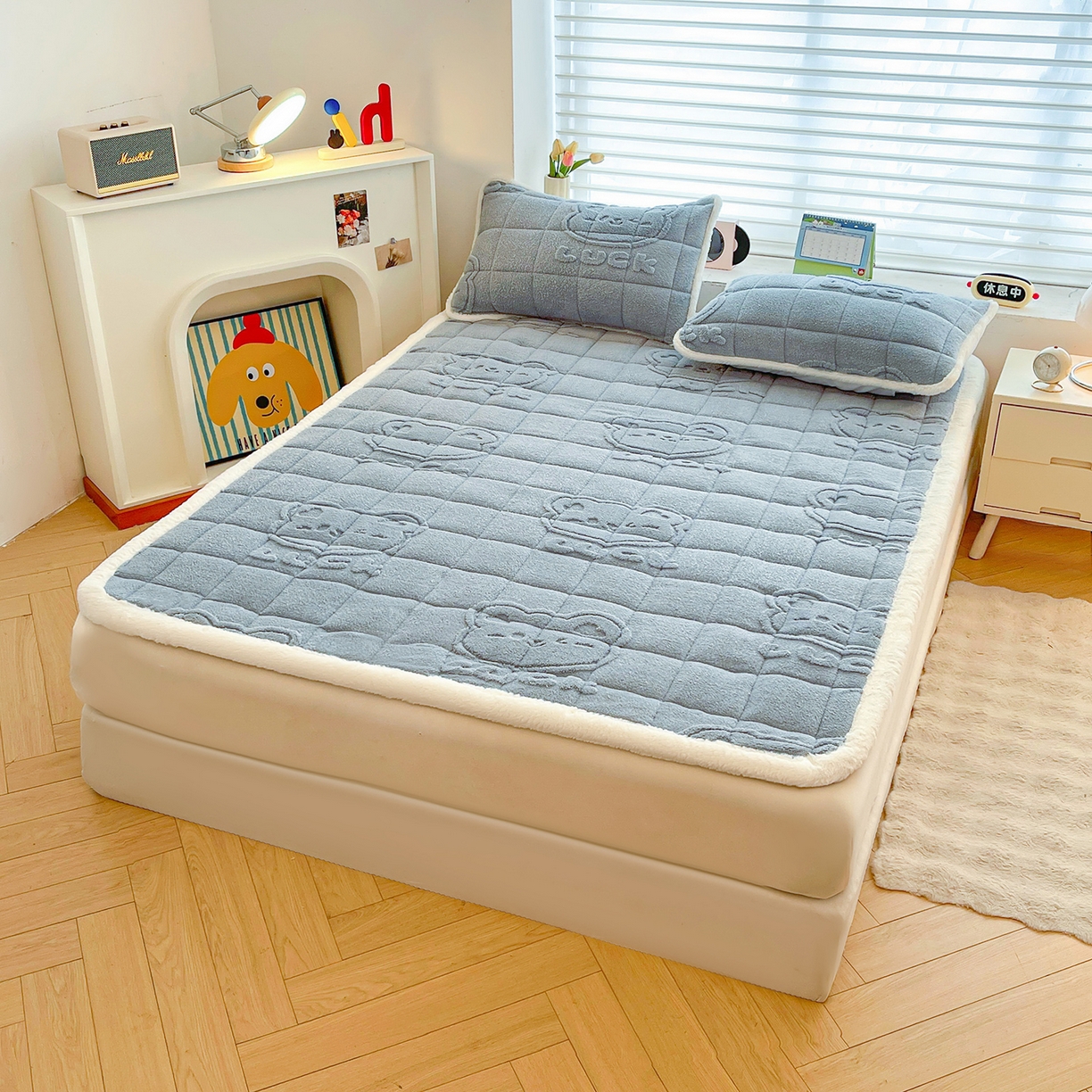 91家纺网 家纺一手货源 找家纺 予梦家纺 2025新款加厚塔芙绒床垫床褥床护垫（带卖点图和买家秀） 绅士熊 苍蓝