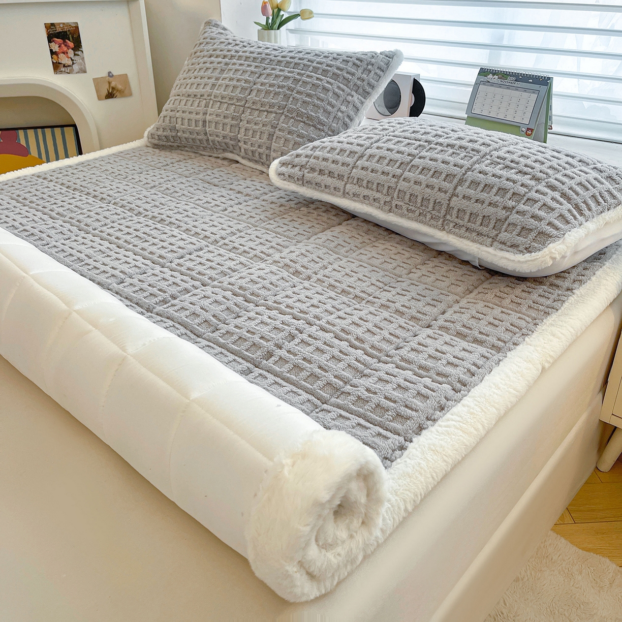 91家纺网 家纺一手货源 找家纺 予梦家纺 2025新款加厚塔芙绒床垫床褥床护垫（带卖点图和买家秀） 华夫格 星灰