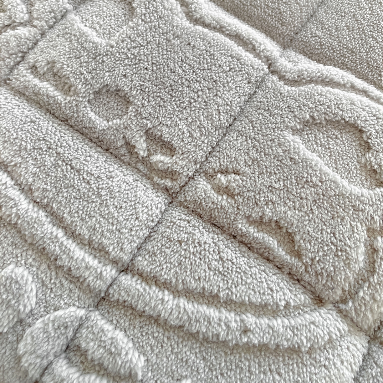 91家纺网 家纺一手货源 找家纺 予梦家纺 2025新款加厚塔芙绒床垫床褥床护垫（带卖点图和买家秀） 绅士熊 星灰