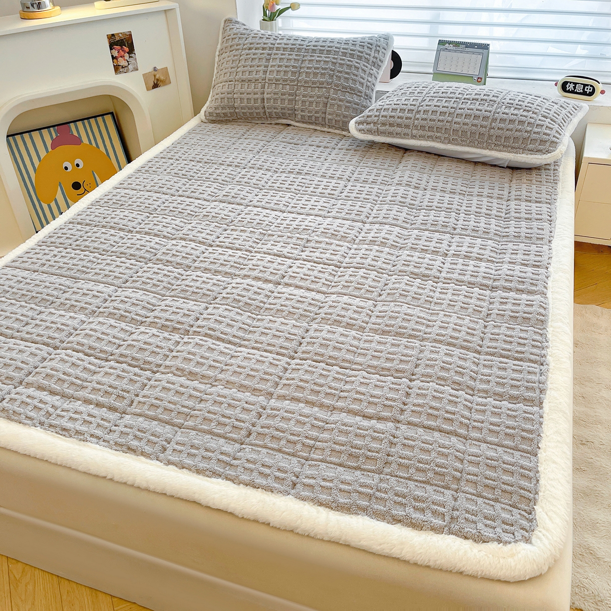 91家纺网 家纺一手货源 找家纺 予梦家纺 2025新款加厚塔芙绒床垫床褥床护垫（带卖点图和买家秀） 华夫格 星灰