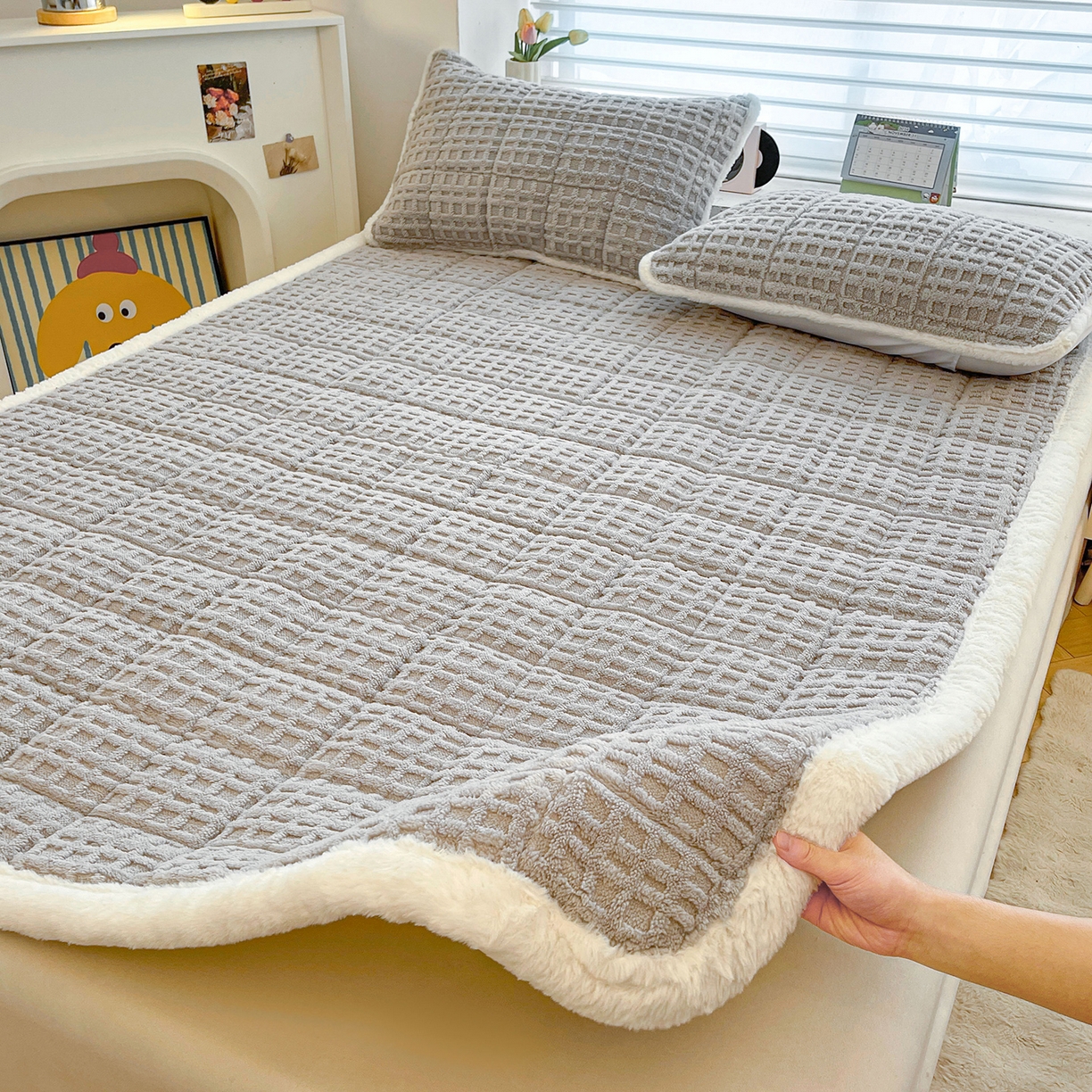 91家纺网 家纺一手货源 找家纺 予梦家纺 2025新款加厚塔芙绒床垫床褥床护垫（带卖点图和买家秀） 华夫格 星灰