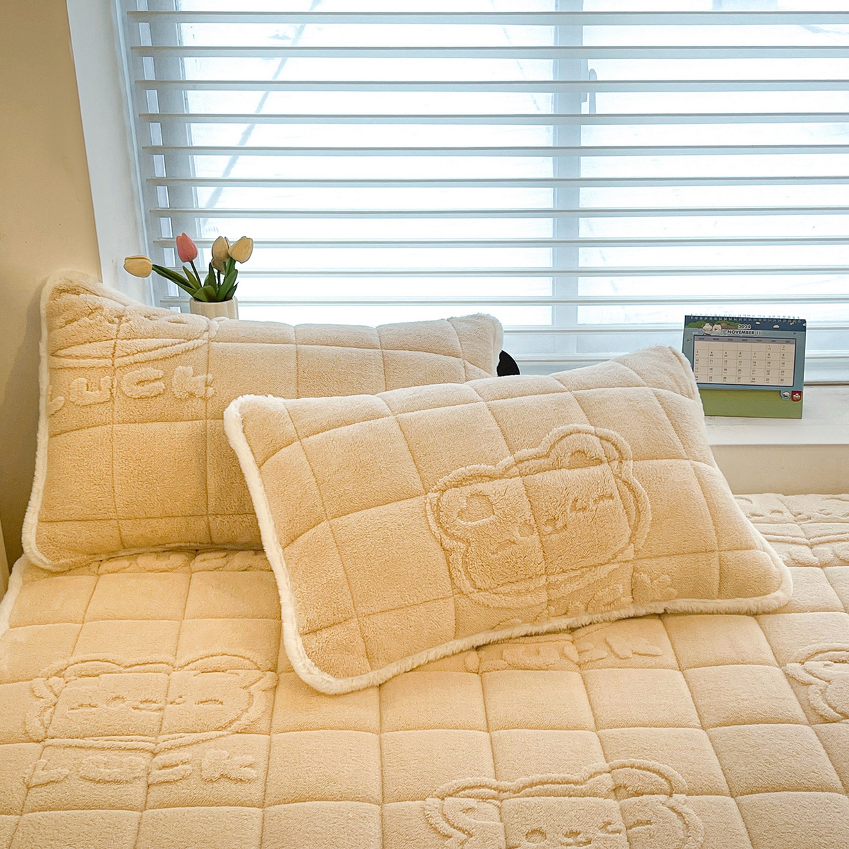 91家纺网 家纺一手货源 找家纺 予梦家纺 2025新款加厚塔芙绒床垫床褥床护垫（带卖点图和买家秀） 绅士熊 卡其