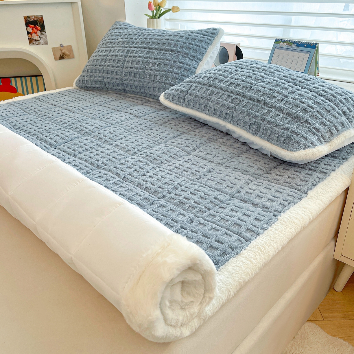 91家纺网 家纺一手货源 找家纺 予梦家纺 2025新款加厚塔芙绒床垫床褥床护垫（带卖点图和买家秀） 华夫格 苍蓝
