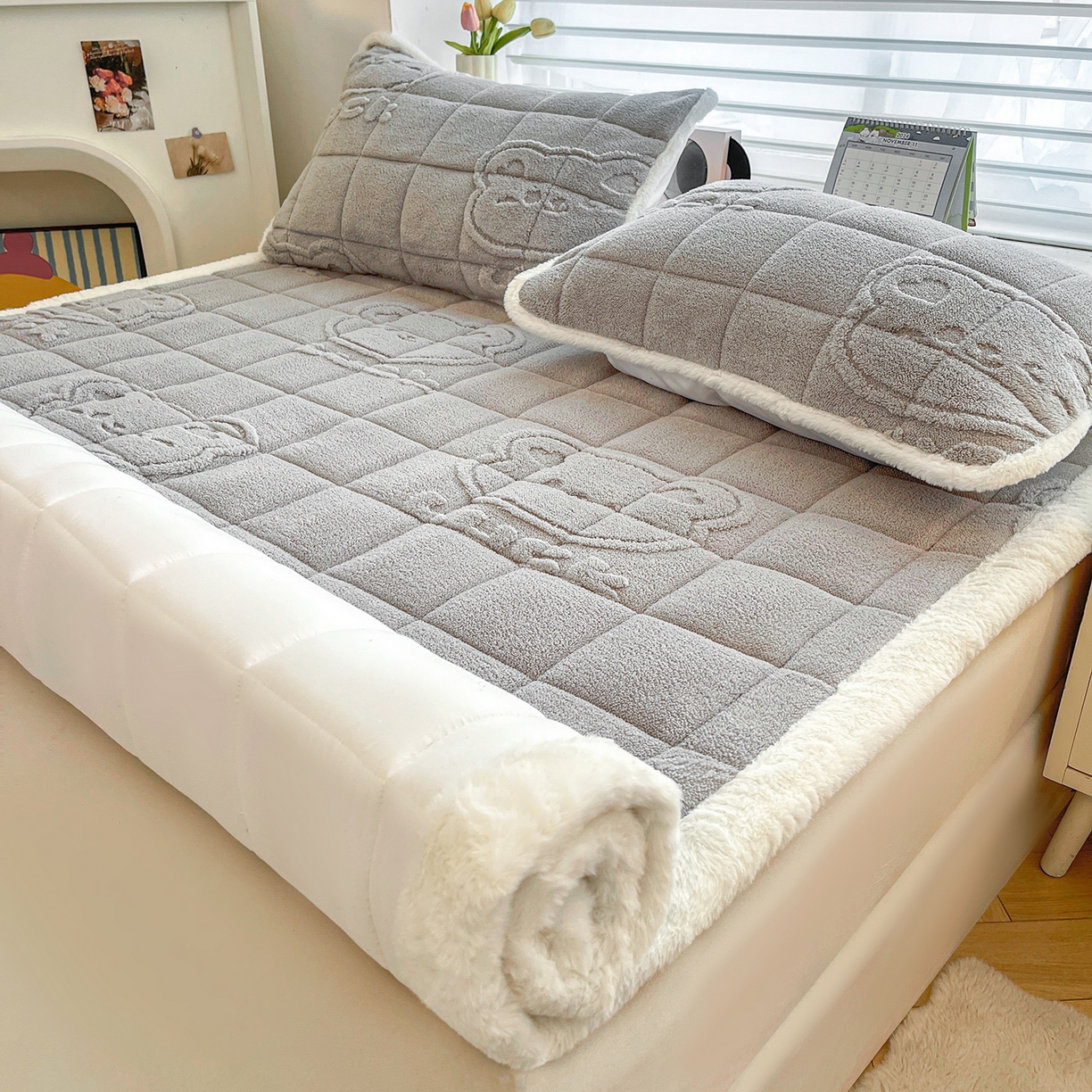 91家纺网 家纺一手货源 找家纺 予梦家纺 2025新款加厚塔芙绒床垫床褥床护垫（带卖点图和买家秀） 绅士熊 星灰