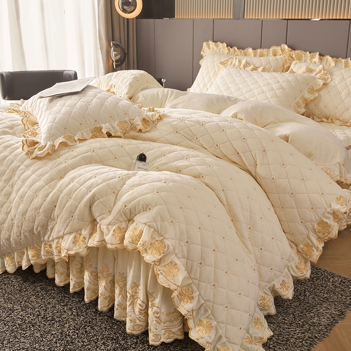 91家纺网 家纺一手货源 找家纺 罗艺轩 2025新款婴儿绒加厚保暖床裙式四件套-心语 心语-奶昔