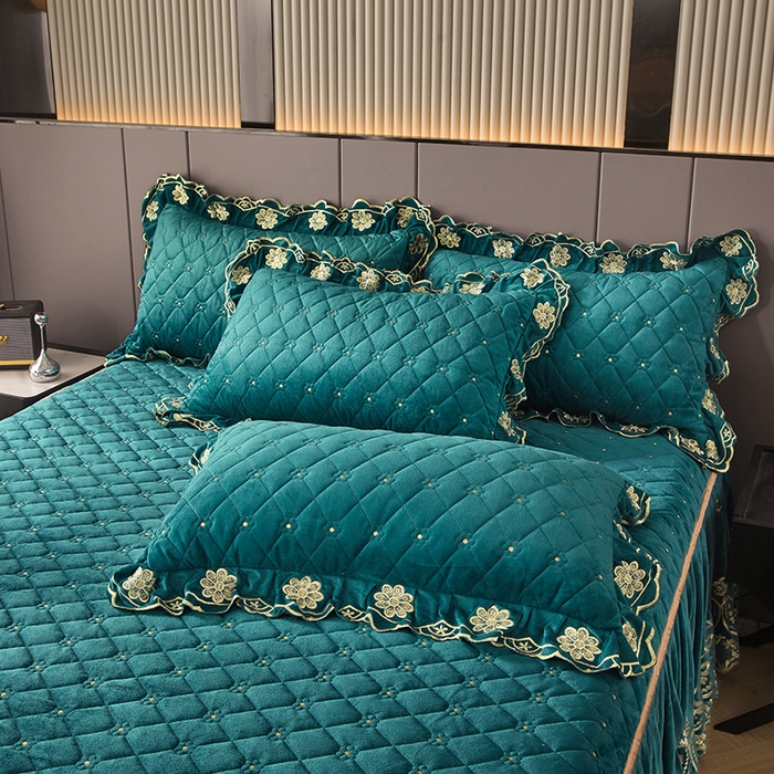 91家纺网 家纺一手货源 找家纺 罗艺轩 2025新款婴儿绒加厚保暖床裙式四件套-心语 心语-翡翠绿