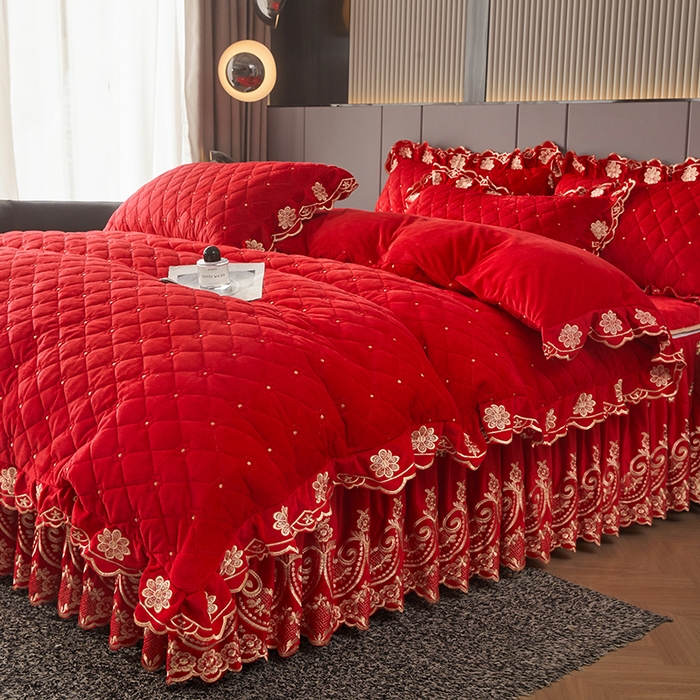 91家纺网 家纺一手货源 找家纺 罗艺轩 2025新款婴儿绒加厚保暖床裙式四件套-心语 心语-大红