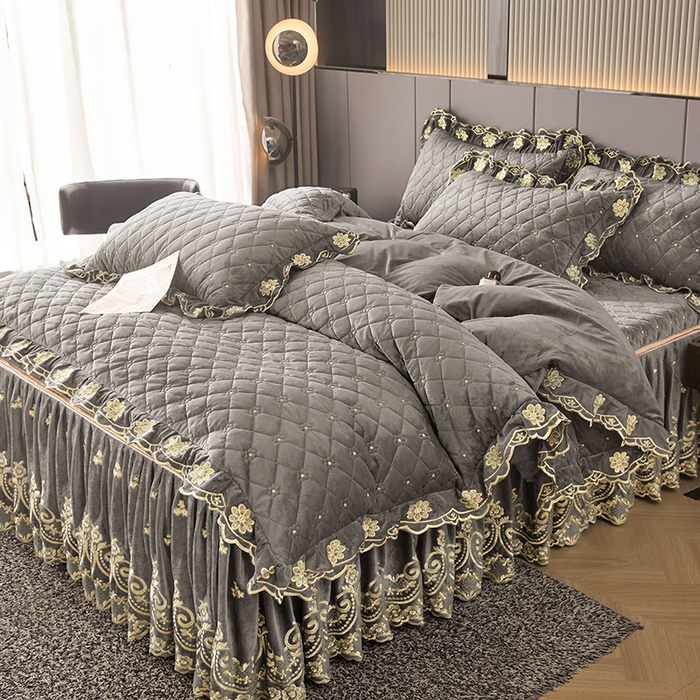 91家纺网 家纺一手货源 找家纺 罗艺轩 2025新款婴儿绒加厚保暖床裙式四件套-心语 心语-高级灰