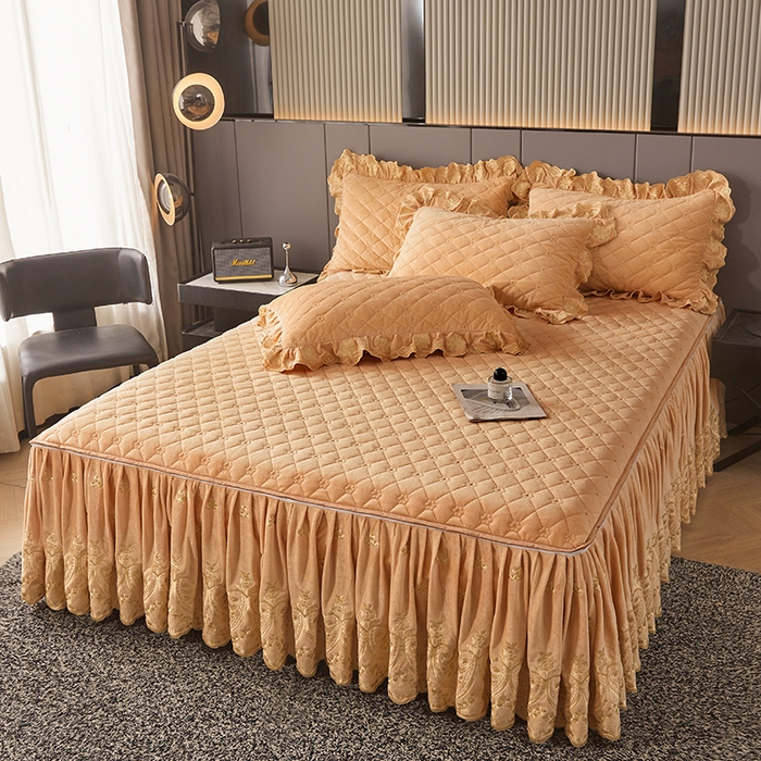 91家纺网 家纺一手货源 找家纺 罗艺轩 2025新款婴儿绒加厚保暖床裙式四件套-心语 心语-香槟金