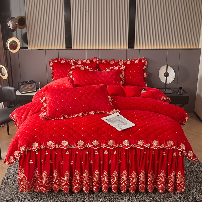 91家纺网 家纺一手货源 找家纺 罗艺轩 2025新款婴儿绒加厚保暖床裙式四件套-心语 心语-大红