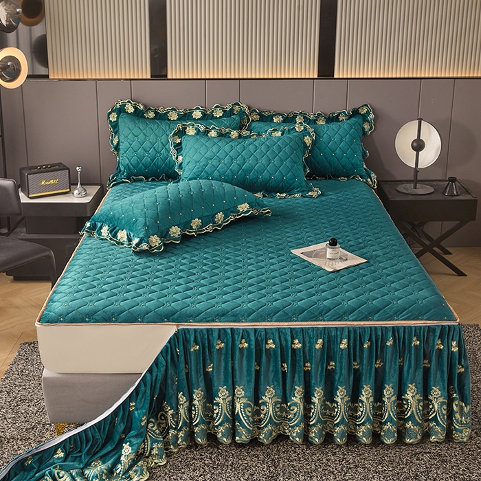 91家纺网 家纺一手货源 找家纺 罗艺轩 2025新款婴儿绒加厚保暖床裙式四件套-心语 心语-翡翠绿