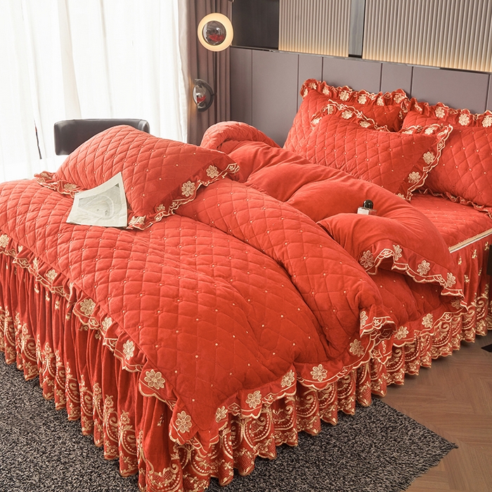 91家纺网 家纺一手货源 找家纺 （总）罗艺轩 2025新款婴儿绒加厚保暖床裙式三件套-心语