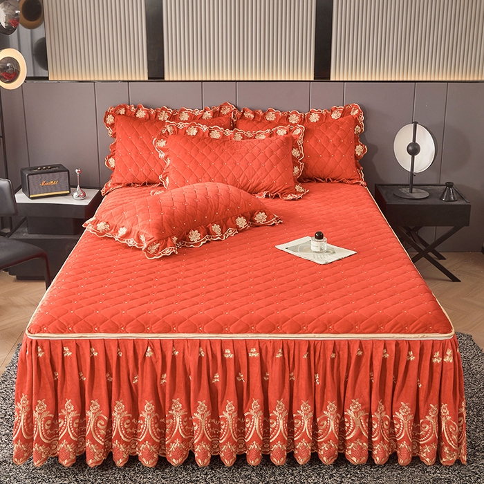 91家纺网 家纺一手货源 找家纺 （总）罗艺轩 2025新款婴儿绒加厚保暖床裙式三件套-心语