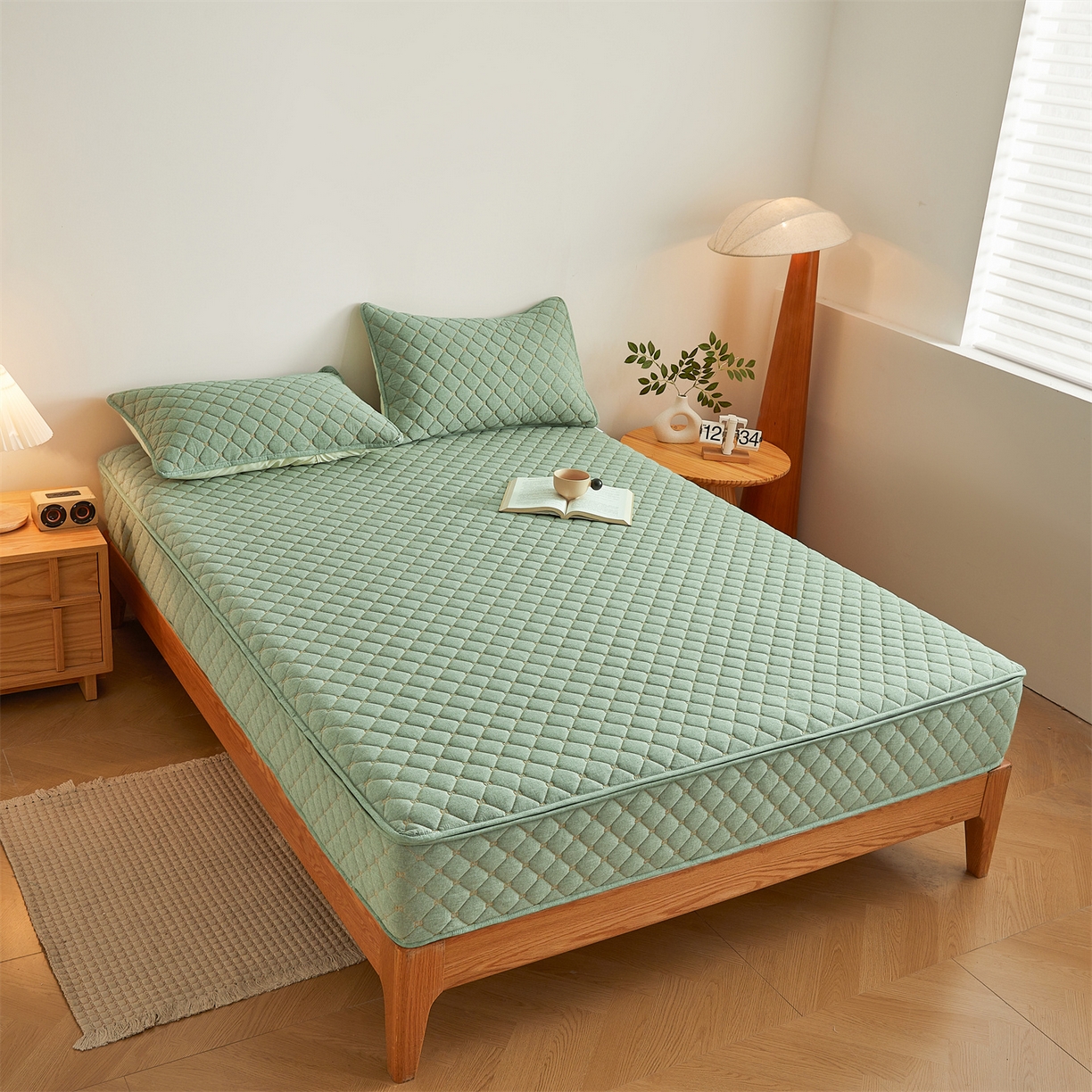 91家纺网 家纺一手货源 找家纺 伊人坊 2025新款A类全棉水洗棉六面全包夹棉床笠床垫保护套拉链床笠 青果绿