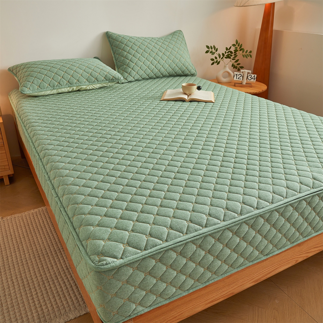 91家纺网 家纺一手货源 找家纺 伊人坊 2025新款A类全棉水洗棉六面全包夹棉床笠床垫保护套拉链床笠 青果绿