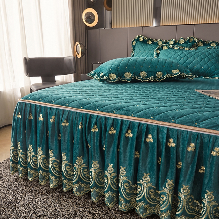 91家纺网 家纺一手货源 找家纺 罗艺轩 2025新款婴儿绒加厚保暖床裙式三件套-心语 心语-翡翠绿