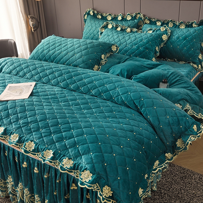 91家纺网 家纺一手货源 找家纺 罗艺轩 2025新款婴儿绒加厚保暖床裙式三件套-心语 心语-翡翠绿