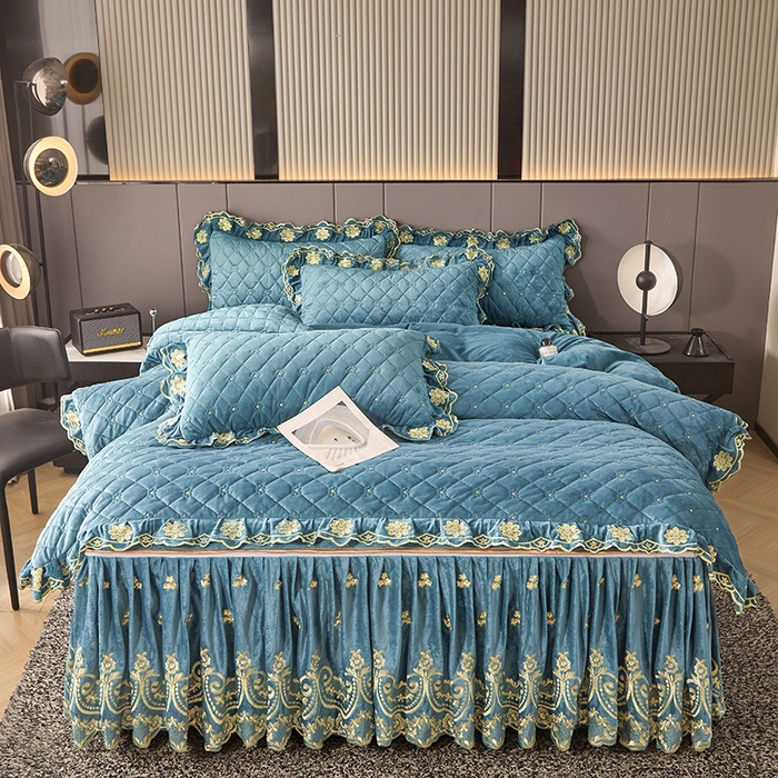 91家纺网 家纺一手货源 找家纺 罗艺轩 2025新款婴儿绒加厚保暖床裙式三件套-心语 心语-湖蓝