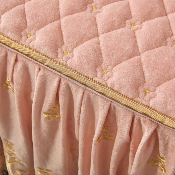 91家纺网 家纺一手货源 找家纺 罗艺轩 2025新款婴儿绒加厚保暖床裙式三件套-心语 心语-梦幻玉