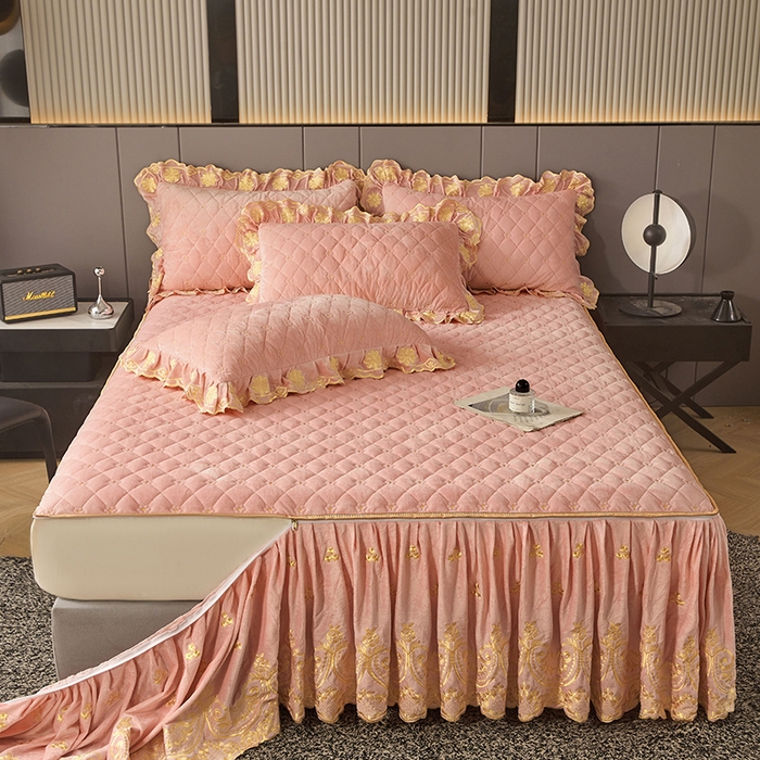 91家纺网 家纺一手货源 找家纺 罗艺轩 2025新款婴儿绒加厚保暖床裙式三件套-心语 心语-梦幻玉