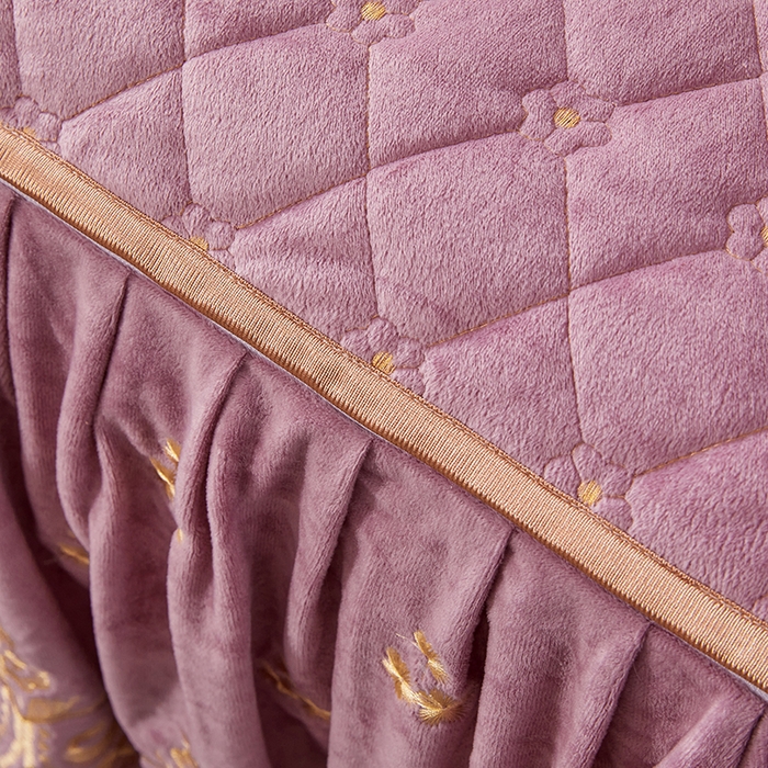 91家纺网 家纺一手货源 找家纺 罗艺轩 2025新款婴儿绒加厚保暖床裙式三件套-心语 心语-紫色