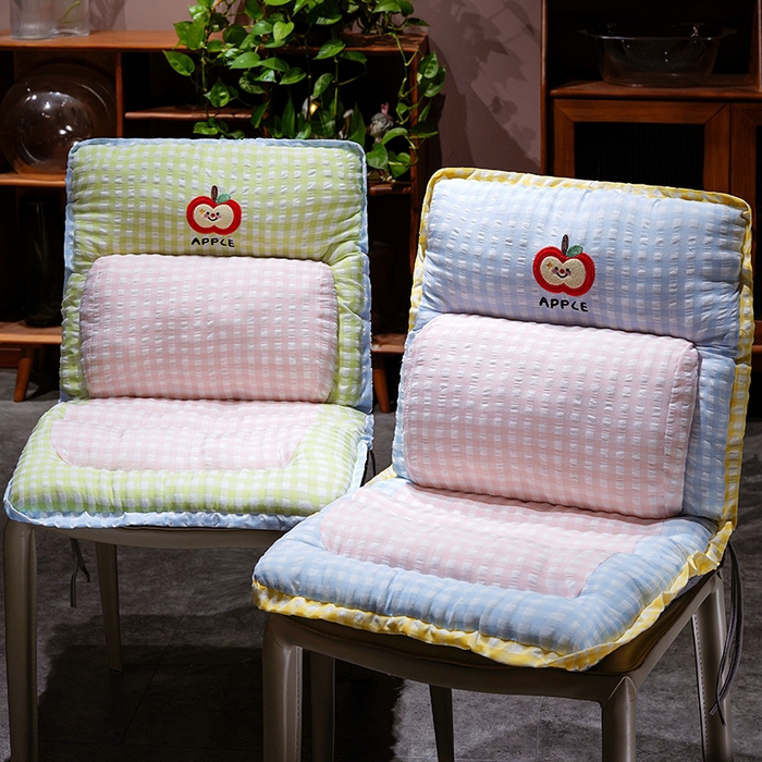 91家纺网 家纺一手货源 找家纺 仟亿莱 2025新款格纹苹果护腰横条连体坐垫 护腰黄绿横条