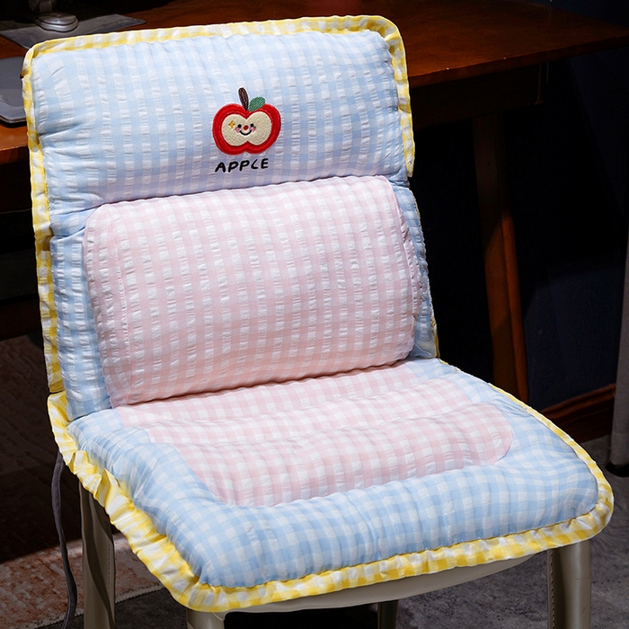 91家纺网 家纺一手货源 找家纺 仟亿莱 2025新款格纹苹果护腰横条连体坐垫 护腰绿粉横条