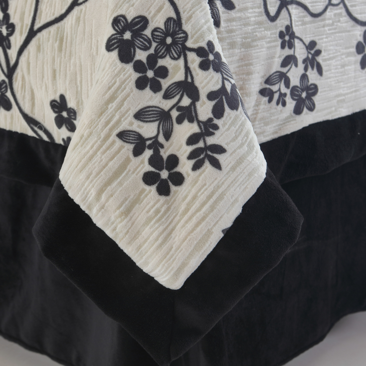 91家纺网 家纺一手货源 找家纺 千姿坊 2025新款秋冬加厚保暖牛奶绒美 容床罩四件套美 容院养生馆专用-叶语悠然 叶语悠然-黑色