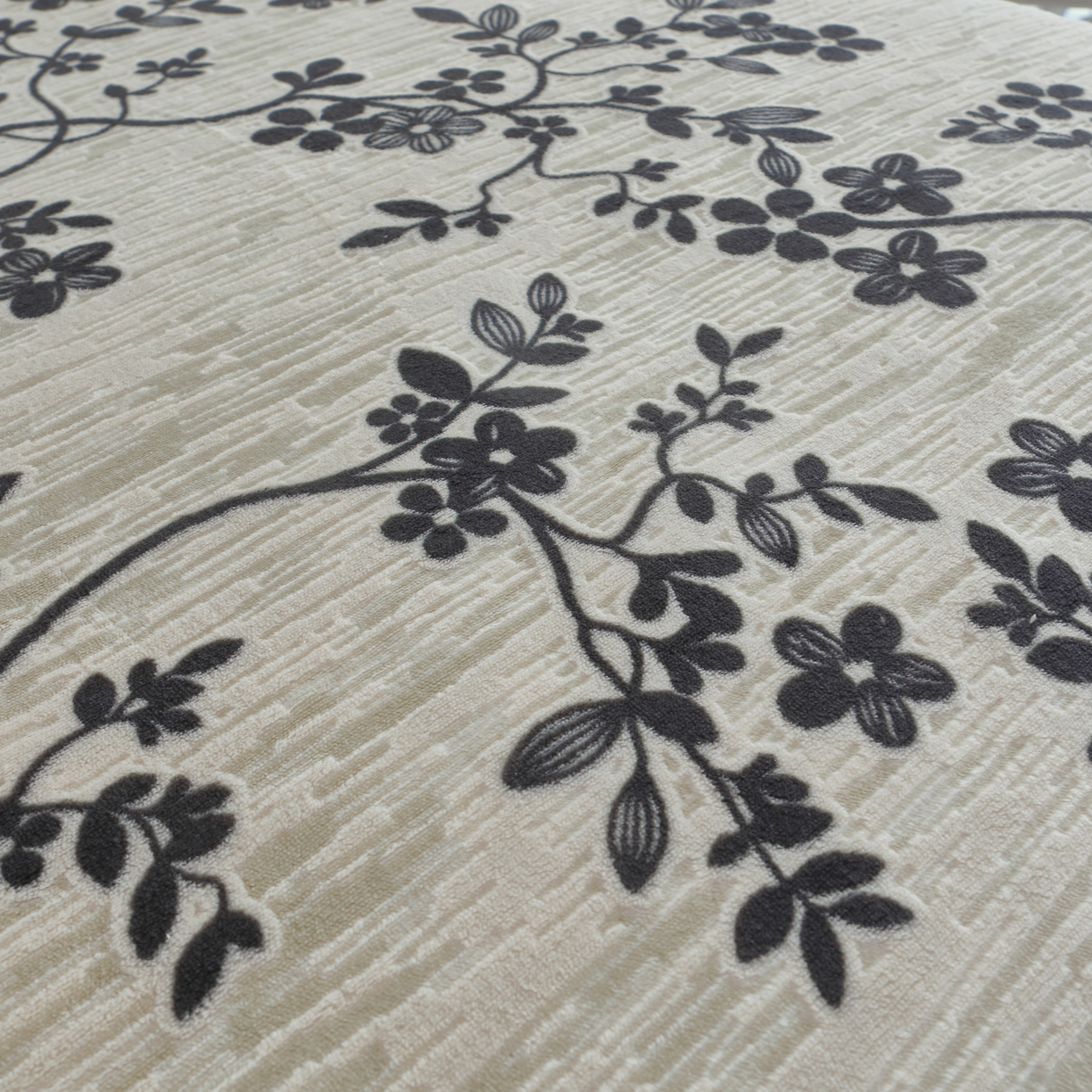 91家纺网 家纺一手货源 找家纺 千姿坊 2025新款秋冬加厚保暖牛奶绒美 容床罩四件套美 容院养生馆专用-叶语悠然 叶语悠然-黑色