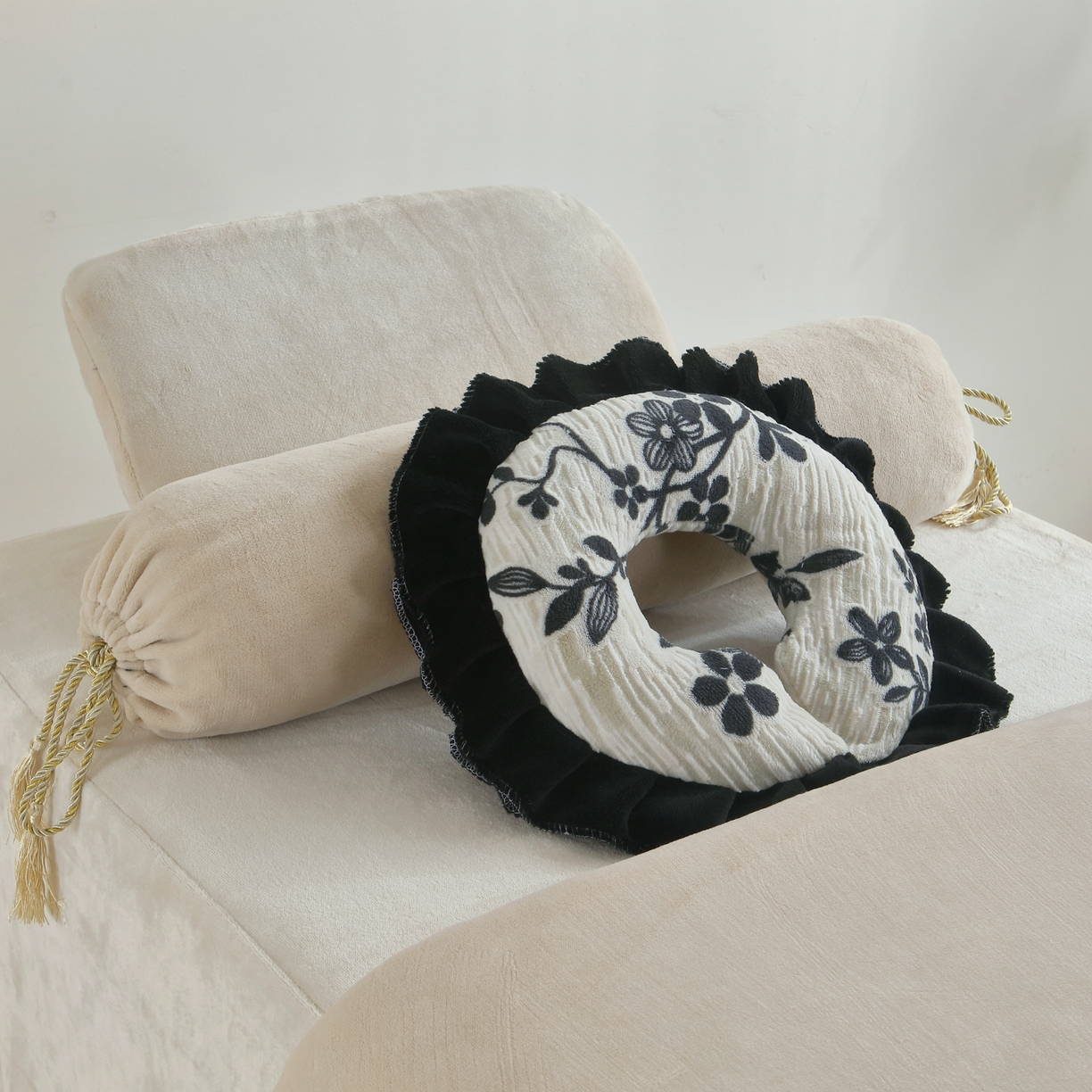 91家纺网 家纺一手货源 找家纺 千姿坊 2025新款秋冬加厚保暖牛奶绒美 容床罩四件套美 容院养生馆专用-叶语悠然 叶语悠然-卡其