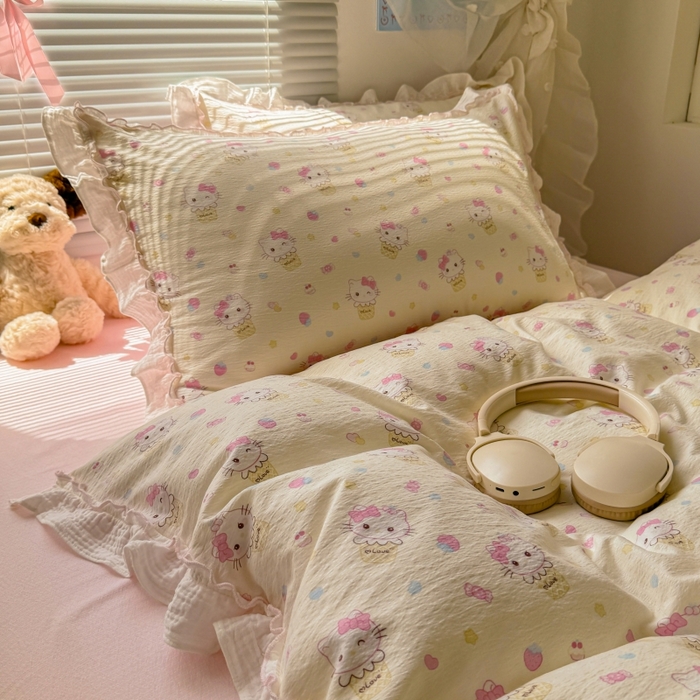 91家纺网 家纺一手货源 找家纺 繁花家居 2025新款高弹线云感木棉多层纱花边超软四件套 圣代甜喵-米