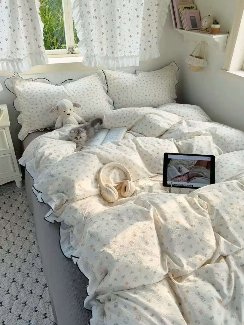 91家纺网 家纺一手货源 找家纺 繁花家居 2025新款高弹线云感木棉多层纱花边超软四件套 森林公园