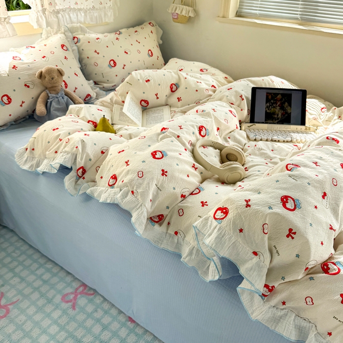 91家纺网 家纺一手货源 找家纺 繁花家居 2025新款高弹线云感木棉多层纱花边超软四件套 小猫苹果