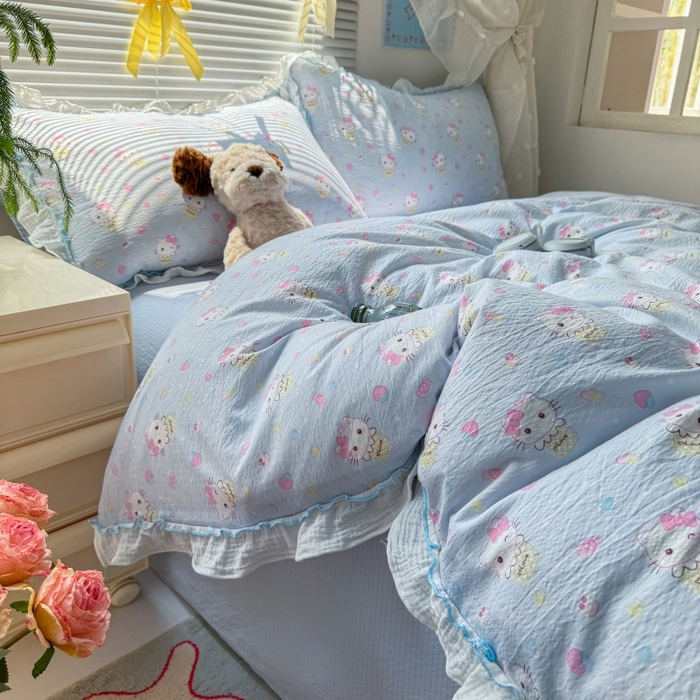 91家纺网 家纺一手货源 找家纺 繁花家居 2025新款高弹线云感木棉多层纱花边超软四件套 圣代甜喵-蓝