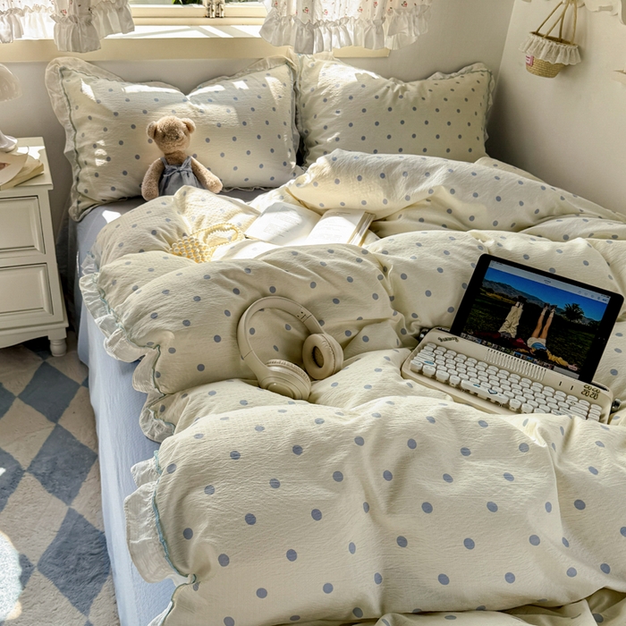 91家纺网 家纺一手货源 找家纺 繁花家居 2025新款高弹线云感木棉多层纱花边超软四件套 波点-蓝