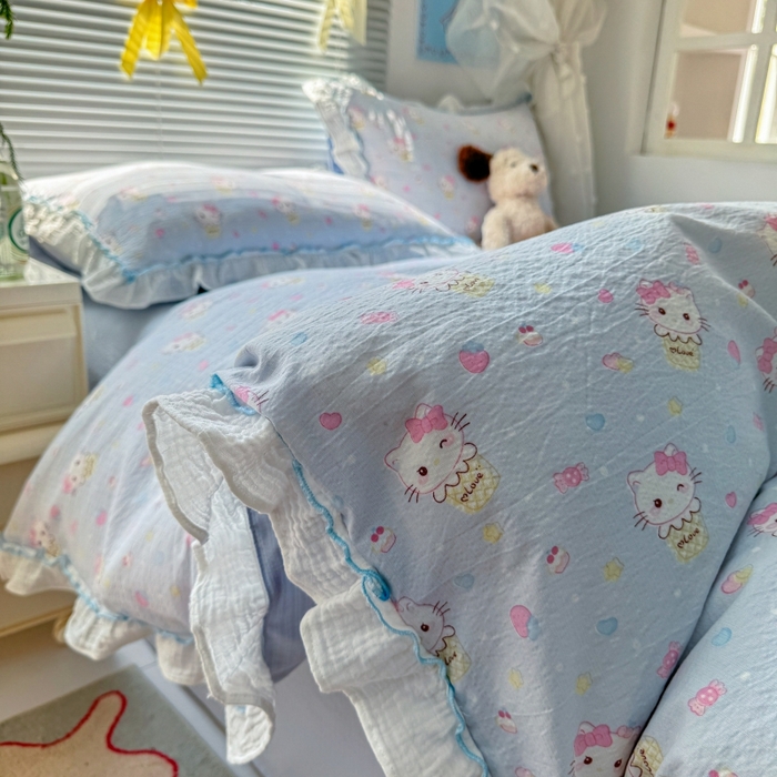 91家纺网 家纺一手货源 找家纺 繁花家居 2025新款高弹线云感木棉多层纱花边超软四件套 圣代甜喵-蓝